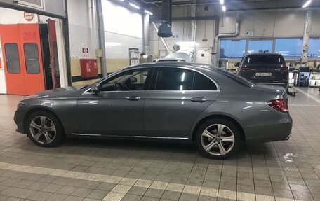 Mercedes-Benz E-Класс, 2018 год, 3 295 000 рублей, 2 фотография