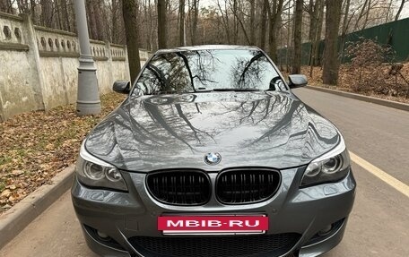 BMW 5 серия, 2003 год, 1 495 000 рублей, 11 фотография