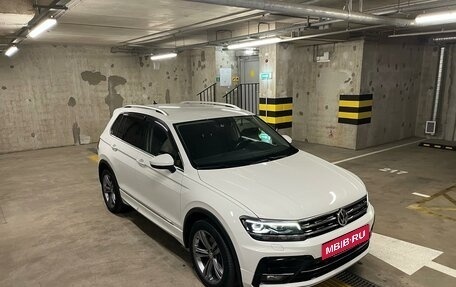 Volkswagen Tiguan II, 2018 год, 3 150 000 рублей, 2 фотография