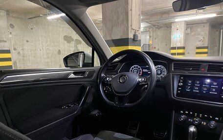 Volkswagen Tiguan II, 2018 год, 3 150 000 рублей, 15 фотография