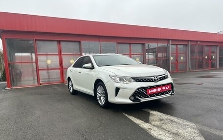 Toyota Camry, 2015 год, 2 250 000 рублей, 1 фотография