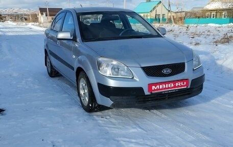 KIA Rio II, 2006 год, 440 000 рублей, 3 фотография