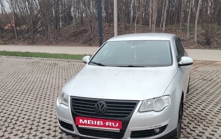 Volkswagen Passat B6, 2006 год, 600 000 рублей, 2 фотография