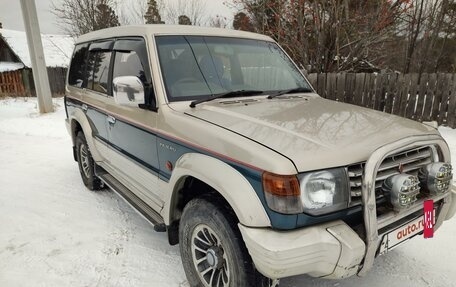 Mitsubishi Pajero III рестайлинг, 1993 год, 500 000 рублей, 21 фотография