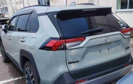 Toyota RAV4, 2020 год, 3 750 000 рублей, 3 фотография