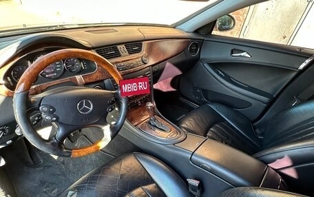 Mercedes-Benz CLS, 2005 год, 1 200 000 рублей, 4 фотография