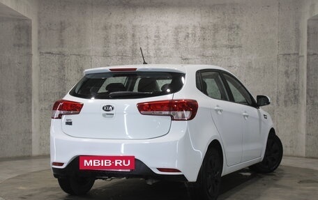 KIA Rio III рестайлинг, 2015 год, 1 085 000 рублей, 9 фотография