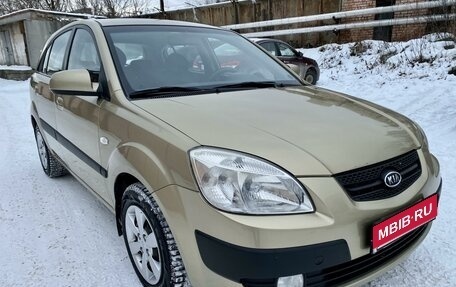 KIA Rio II, 2008 год, 645 000 рублей, 1 фотография