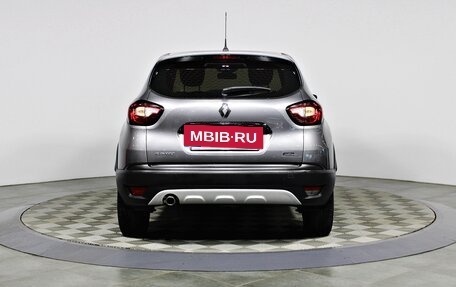 Renault Kaptur I рестайлинг, 2017 год, 1 557 000 рублей, 6 фотография