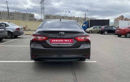 Toyota Camry, 2019 год, 2 600 000 рублей, 8 фотография