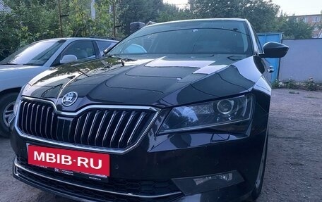 Skoda Superb III рестайлинг, 2016 год, 2 100 000 рублей, 5 фотография