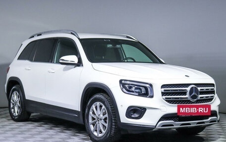 Mercedes-Benz GLB, 2019 год, 3 940 000 рублей, 3 фотография