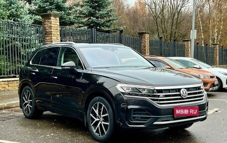 Volkswagen Touareg III, 2019 год, 6 090 000 рублей, 1 фотография