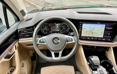 Volkswagen Touareg III, 2019 год, 6 090 000 рублей, 17 фотография