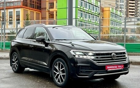 Volkswagen Touareg III, 2019 год, 6 090 000 рублей, 18 фотография