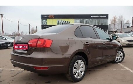 Volkswagen Jetta VI, 2012 год, 1 057 000 рублей, 3 фотография