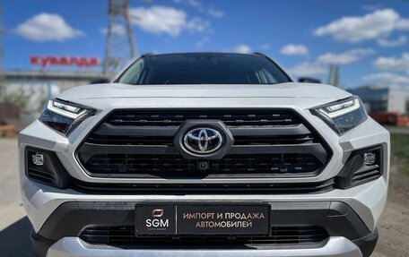 Toyota RAV4, 2024 год, 4 990 000 рублей, 5 фотография