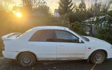 Mazda Familia, 2001 год, 180 000 рублей, 2 фотография