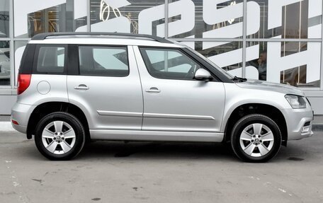 Skoda Yeti I рестайлинг, 2015 год, 1 625 000 рублей, 5 фотография