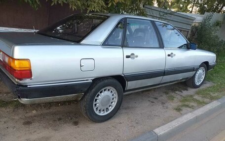 Audi 100, 1985 год, 165 000 рублей, 7 фотография