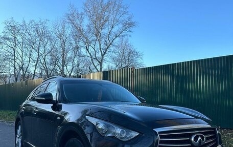 Infiniti FX II, 2012 год, 2 040 000 рублей, 2 фотография