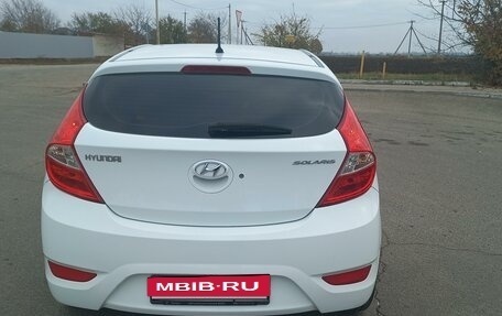 Hyundai Solaris II рестайлинг, 2012 год, 1 350 000 рублей, 13 фотография