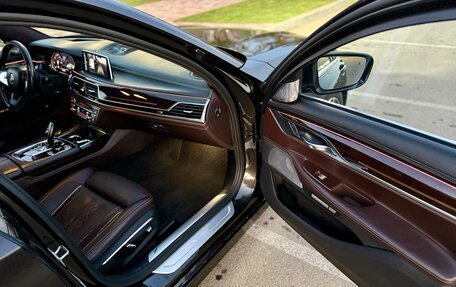 BMW 7 серия, 2015 год, 3 899 000 рублей, 21 фотография