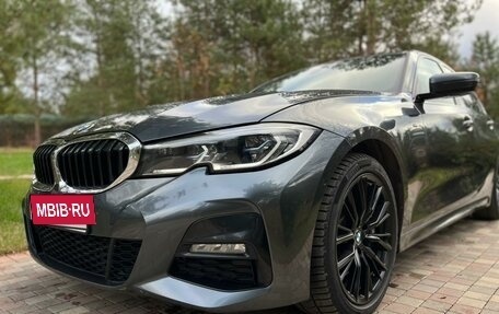 BMW 3 серия, 2019 год, 4 490 000 рублей, 2 фотография