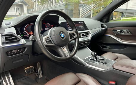 BMW 3 серия, 2019 год, 4 490 000 рублей, 14 фотография