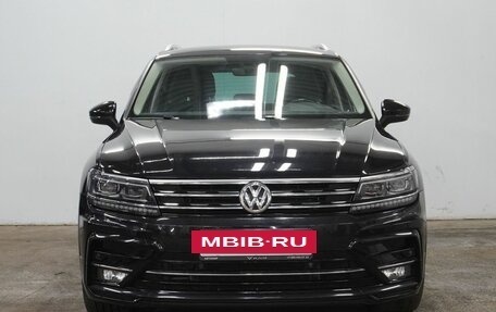 Volkswagen Tiguan II, 2018 год, 3 200 000 рублей, 2 фотография