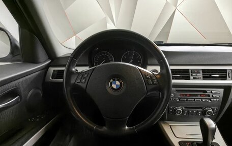 BMW 3 серия, 2010 год, 1 097 000 рублей, 10 фотография