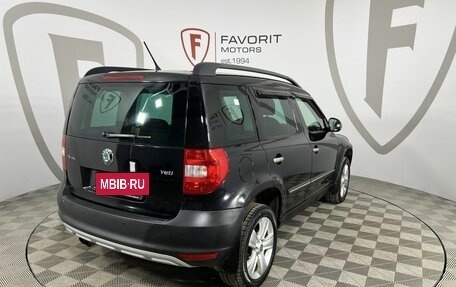 Skoda Yeti I рестайлинг, 2013 год, 1 050 000 рублей, 6 фотография