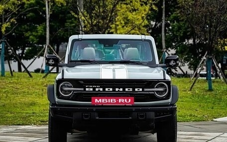 Ford Bronco, 2024 год, 8 390 000 рублей, 2 фотография