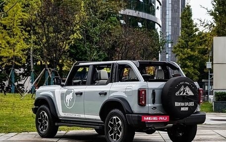 Ford Bronco, 2024 год, 8 390 000 рублей, 5 фотография