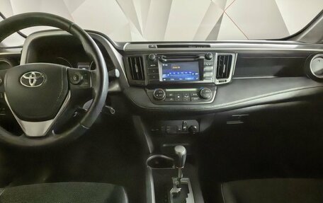 Toyota RAV4, 2016 год, 2 375 700 рублей, 11 фотография