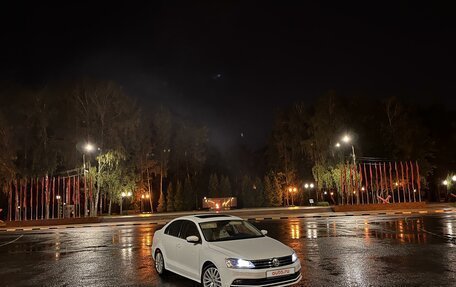 Volkswagen Jetta VI, 2015 год, 1 830 000 рублей, 4 фотография