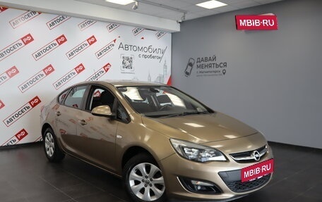 Opel Astra J, 2013 год, 867 000 рублей, 2 фотография