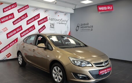 Opel Astra J, 2013 год, 867 000 рублей, 1 фотография