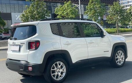 Jeep Renegade I рестайлинг, 2020 год, 1 600 000 рублей, 5 фотография