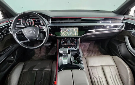 Audi A8, 2021 год, 8 150 000 рублей, 5 фотография