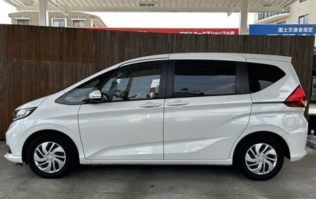 Honda Freed II, 2021 год, 1 590 000 рублей, 6 фотография