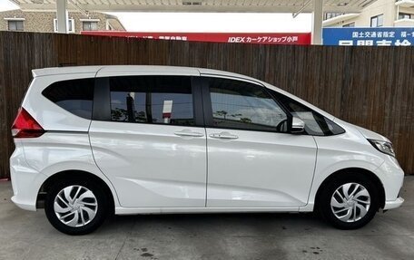 Honda Freed II, 2021 год, 1 590 000 рублей, 7 фотография