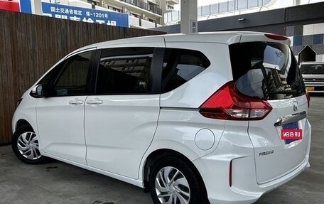 Honda Freed II, 2021 год, 1 590 000 рублей, 5 фотография