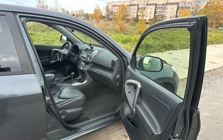 Toyota RAV4, 2006 год, 1 000 000 рублей, 12 фотография