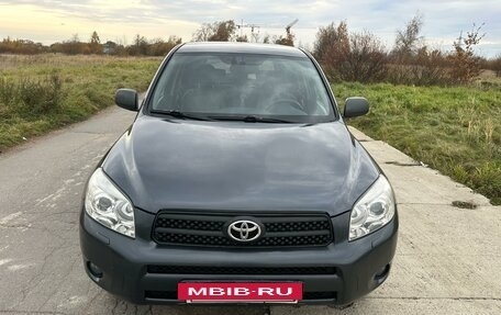 Toyota RAV4, 2006 год, 1 000 000 рублей, 13 фотография