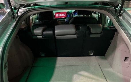 Honda Insight II рестайлинг, 2010 год, 1 062 000 рублей, 19 фотография