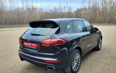 Porsche Cayenne III, 2016 год, 4 240 000 рублей, 5 фотография