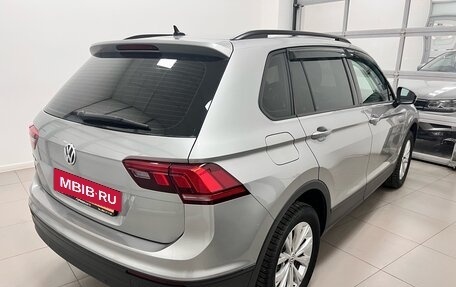 Volkswagen Tiguan II, 2020 год, 2 680 000 рублей, 5 фотография