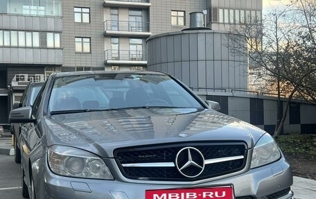 Mercedes-Benz C-Класс, 2010 год, 1 800 000 рублей, 2 фотография