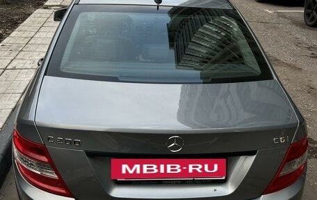 Mercedes-Benz C-Класс, 2010 год, 1 800 000 рублей, 7 фотография